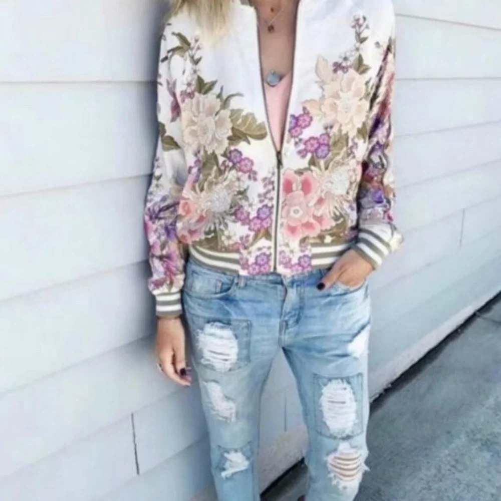 6 HR SALE! BOHO FLORAL BOMBER JACKET - Picture 4 of 6